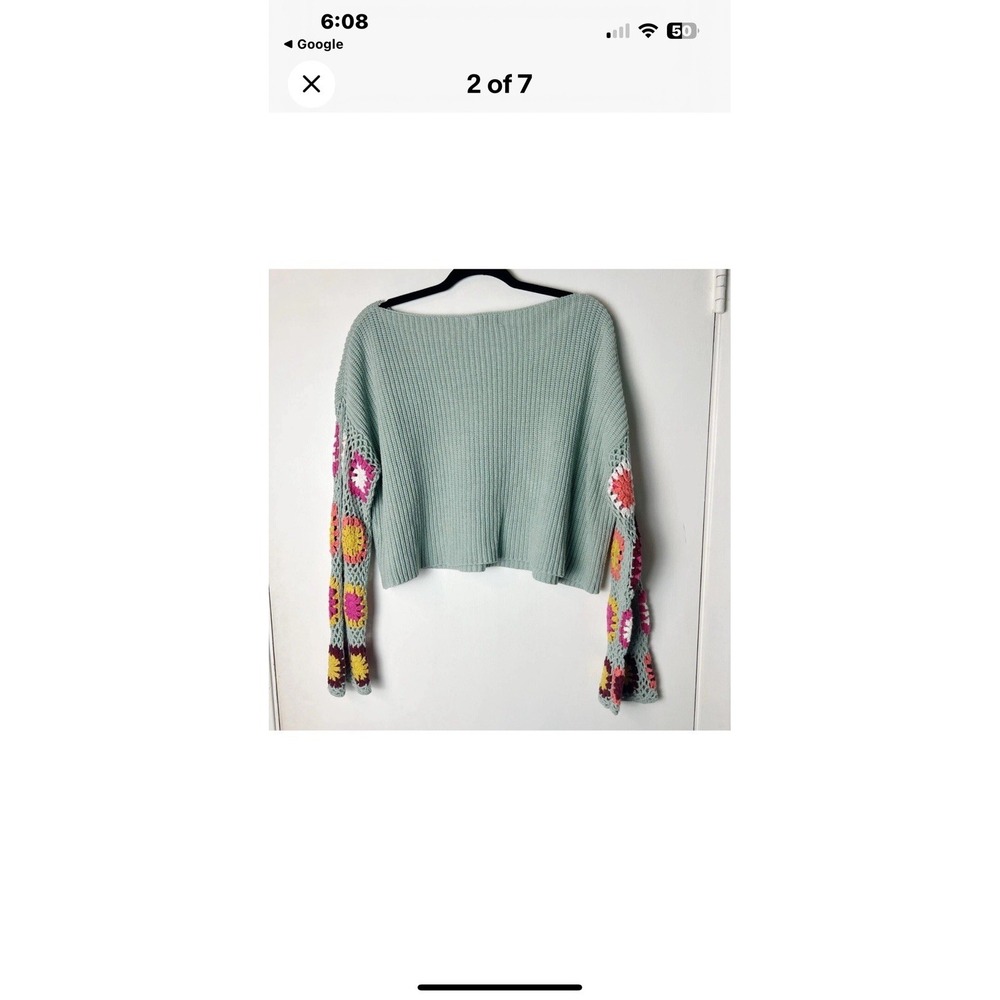 NWT Altar'd State Size Small Over‎ Sized Cropped Green Top W/ Crocheted Sleeves